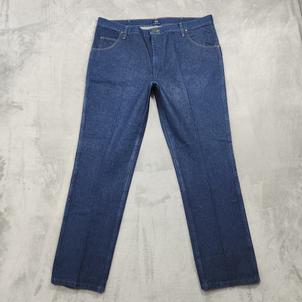 Wrangler Jeans Mens 42x32 Blue Dark Wash Regular Fit Straight Leg Denim 47MWZ